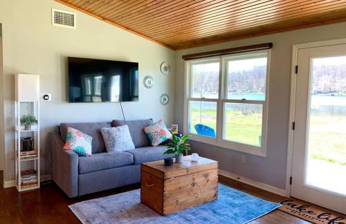 Modern SW Michigan Lakefront Home with Fireplace - Foto 37