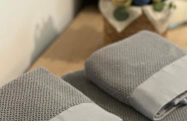 Blessings Apartment with Private Garden and Parking - Foto 16