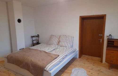 Große Ferienwohnung in einzigartigem historischen Gebäude - Photo 3