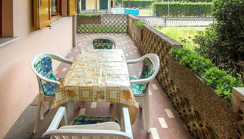 Family Home With Private Garden and Terrace - Foto 2, furniture