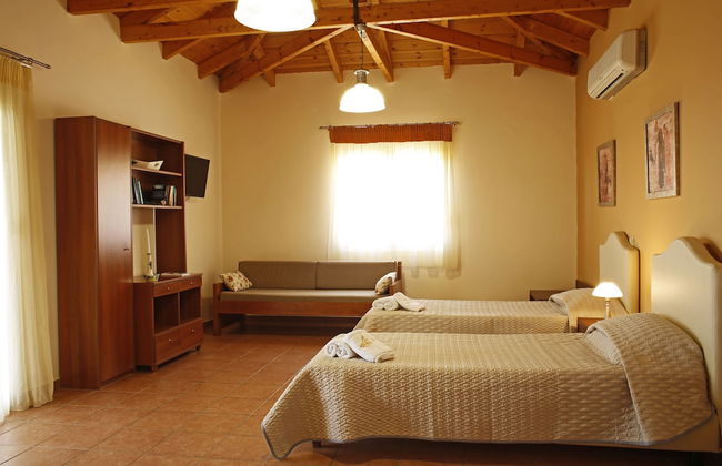 Asteris Hotel - Photo 7