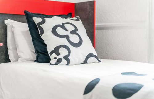 Private Studio in Dudley,Kitchen&Bathroom,Sleeps 1 - Photo 9