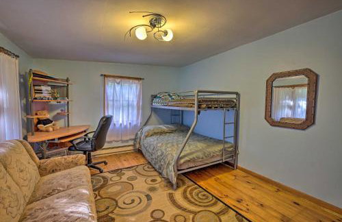 Catskill Mtn Home with Deck about 1 Miles to Zoom Flume! - Foto 12