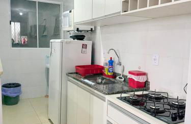 Apê Ruby com 2Q com Ar em 1 Quarto e Garagem - Foto 3