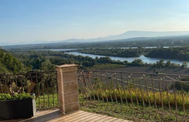 VILLA au calme avec VUE MAGNIFIQUE -entièrement climatisée - piscine - Photo 2