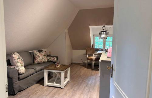 Sky & Sand Homes Wattläufer I Nordsee-Auszeit im Reetdachanwesen mit Parkgarten - Photo 29