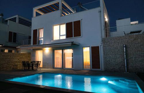 TI Amo Holiday House - Heated Pool - Foto 1