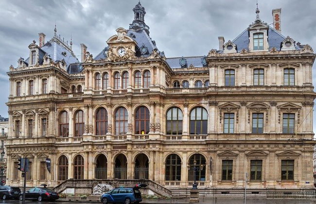 Tour a pie autoguiado de Lyon con una aplicación - Foto 4