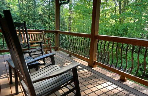 Cabin 2 bed close to Helen hot tub #15 - Foto 24