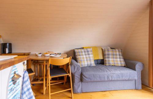 Pod3 - Powys River Pods - Pet Friendly Glamping Pod Builth Wells Powys Wales - Foto 12