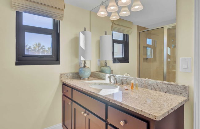 Oceanfront w/ Pool + Beach Access & Balcony View 312 B Shipwatch by Avantstay - Photo 26