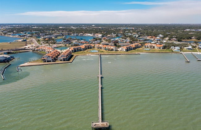 Bay Breeze Bungalow by Miss Kitty’s - Foto 31