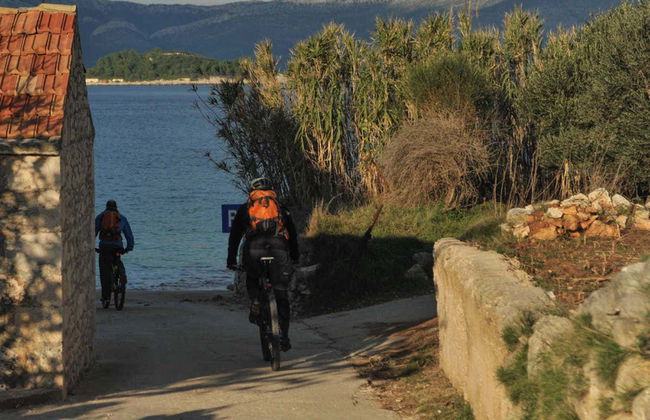 Excursion à Lumbarda à vélo + Dégustation de vins - Photo 5