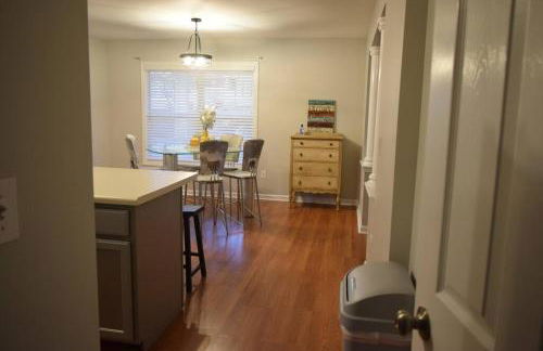 Home In Greenville 4 bedrooms, 4 beds, 2 baths - Foto 26