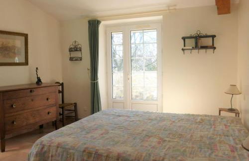 Charming Stone House With Terrace - Photo 18