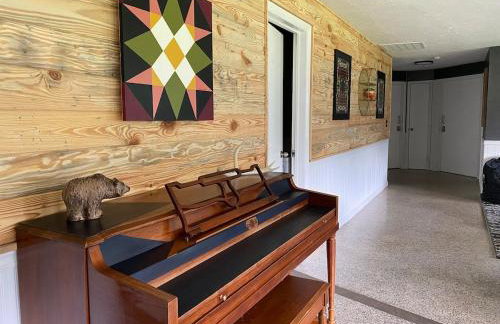 The Holler - Foto 26