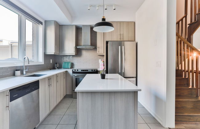 Central 3BDR Townhouse in Downsview Park - Foto 10