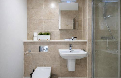Roomspace Serviced Apartments - Swan House - Photo 20