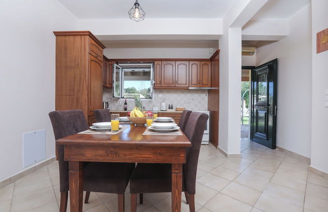 Renos House by Corfu Escapes - Foto 8