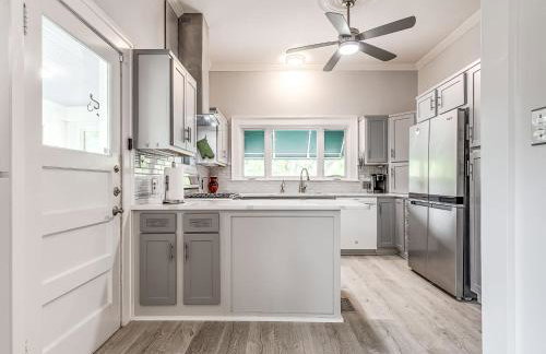 Stylish 3-Bedroom Home in Tulsa - Photo 12