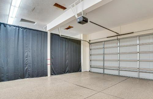 Elegant 6,300-Sq-Ft Family Home with Hot Tub in Orem - Photo 44