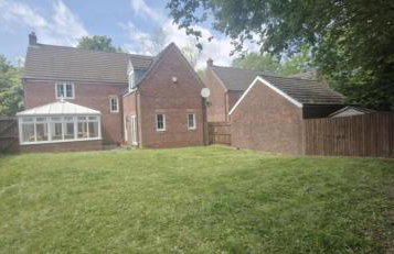 Luxurious Executive 5 Bedroom Whole Home - For 10 - Foto 22