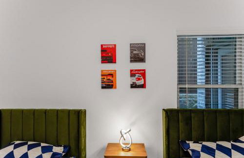 Luxury Oasis - Glam Decor, Putting Green, Arcade Fun & EV Station - Foto 54