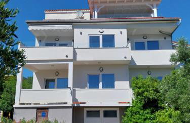 Apartments Puntica 2+1 person Rab - Foto 47