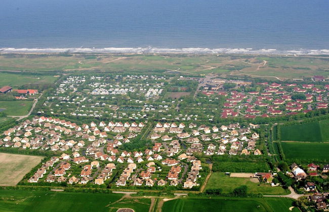 Chalet by North Sea Beach & Nature Trails - Photo 22