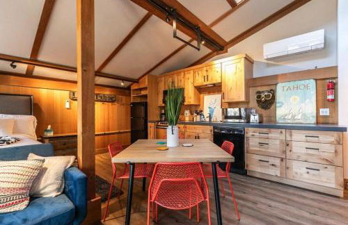 Studio with Incredible Location in Tahoe City - Foto 9