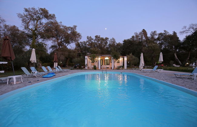 Alykes Family Resort - Photo 1