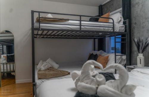 Elegant NYC View Stay Park Free 6 beds Sleep 8 - Foto 31