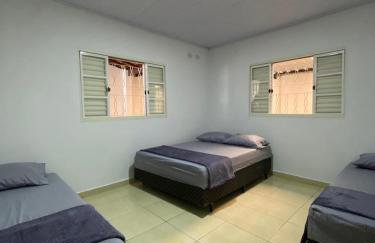 Casa Ampla com Piscina, Churrasqueira, Bilhar, Pebolim, Ping-Pong - Foto 23