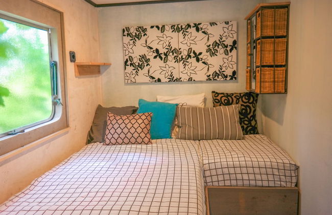 Beautiful Quiet 2 Persons Caravan on the Lauwersmeer - Foto 2