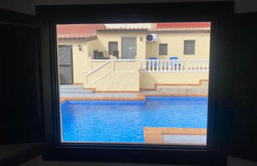 The Courtyard Studio Apartments - Foto 43