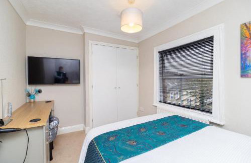 Bedford Contractor Base Sleeps 3 Secure Van Parking Fast WiFi - Foto 48