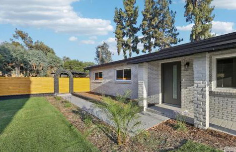 Half ACRE Lux Pool SPA with FIREPIT ARCADE Grill Sleeps 40 - Foto 5