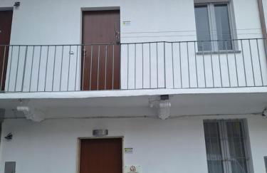 MJ Casa Vacanza Vicino Aeroporto Malpensa - Foto 12