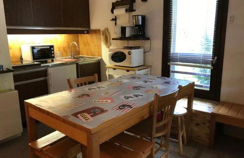 Studio au pied des pistes Corrençon, balcon ensoleillé - FR-1-515-92 - Foto 1