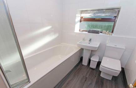 Streamways Nr Croyde 6 Bedroom, Sleeps 12-16, Hot Tub - Foto 23