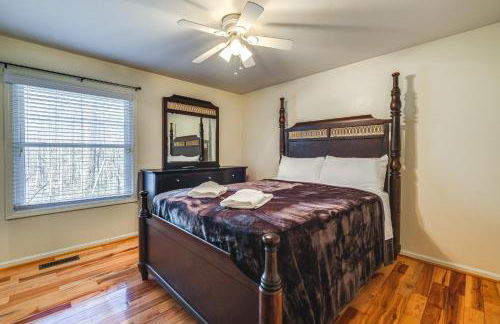 Pet-Friendly Roanoke Home with Fire Pit and Grill! - Foto 10