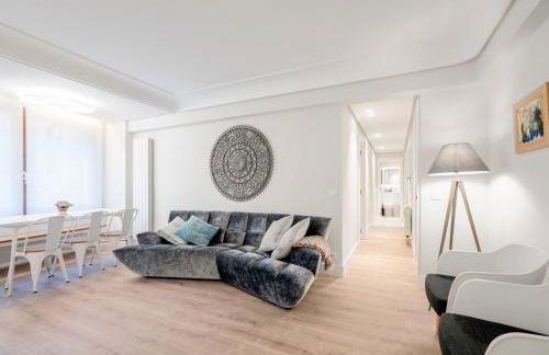 Apartamento Zurriola Luxury - Surf Beach con aire acondicionado - Foto 1