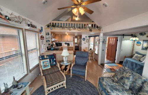 Luxurious Oceanfront Cabin 7 Getaway W Hot Tub - Foto 1