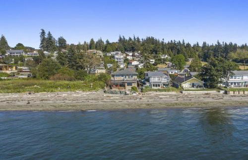 New Beautiful Waterfront at Sandy Point - Photo 23