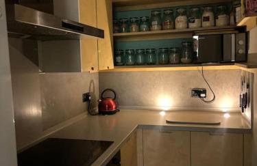 Artist colony cottage with sauna and private garden, and easy walk to city centre - Foto 24