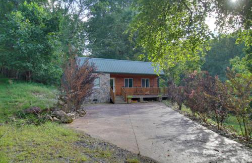 Cozy Goode Cabin with Deck about 17 Mi to Lynchburg - Foto 3