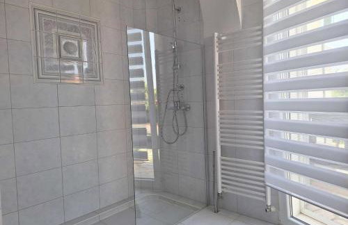 Sea View Apartment Povljana - One Bedroom Apartment with Sea View - Foto 10
