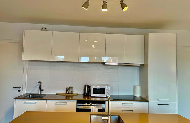 Modern 2BR 1.5 BA Near Diamond District by Oneluxstay - Foto 10