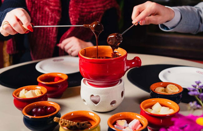 Comida o cena de fondue en el restaurante Casa Di Pietro - Foto 3