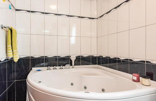 Private holiday house Villa SoulSet with garden and Pool Near Beach in Malinska, Krk - Foto 21